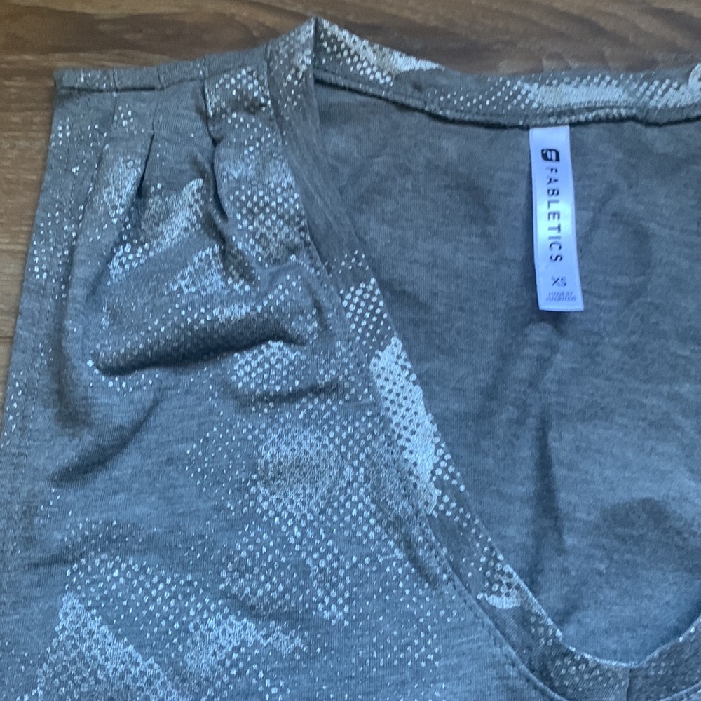 Fabletics Tank - Picture 2 of 3